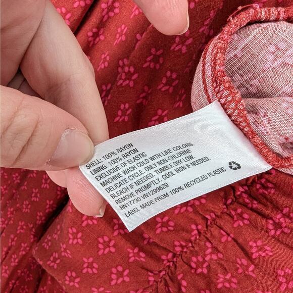 Knox Rose Red Patterned 3/4 Puff Sleeve V-Neck Smocked Cropped Jumpsuit Size XL - Picture 11 of 12